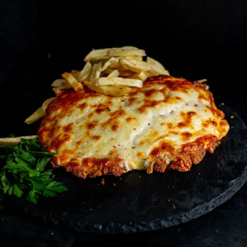 Ternera empanada a la napolitana